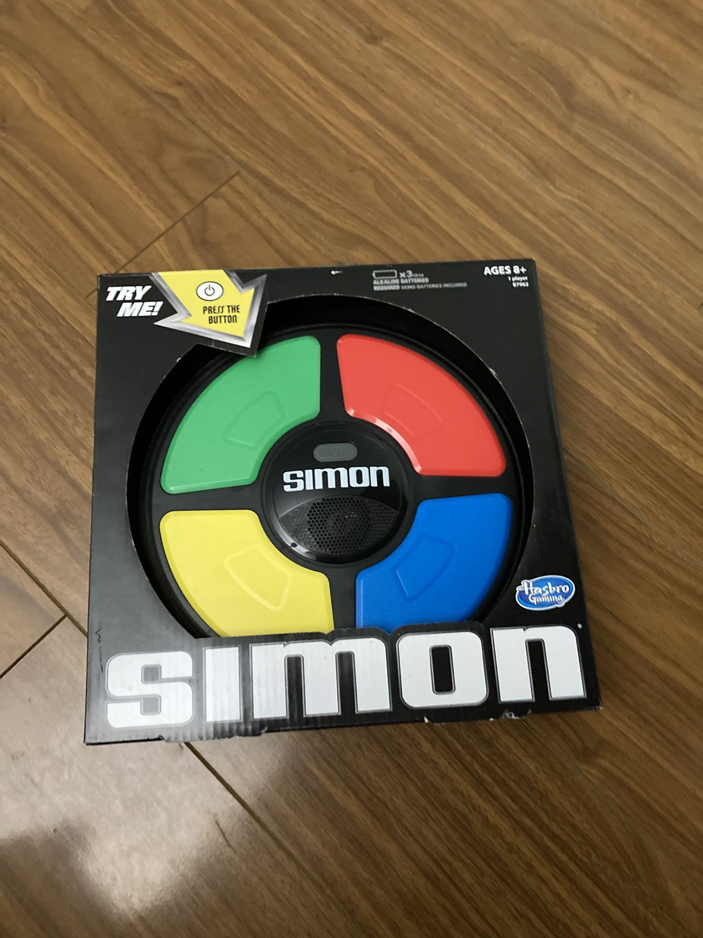 Hasbro Gaming Simon Handheld Electronic Memory Game With Lights And Sound S