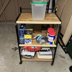 Kitchen islands Cart, No Dents Or Scratch, Excellent Condition , Height 35, Width 25, Depth 16