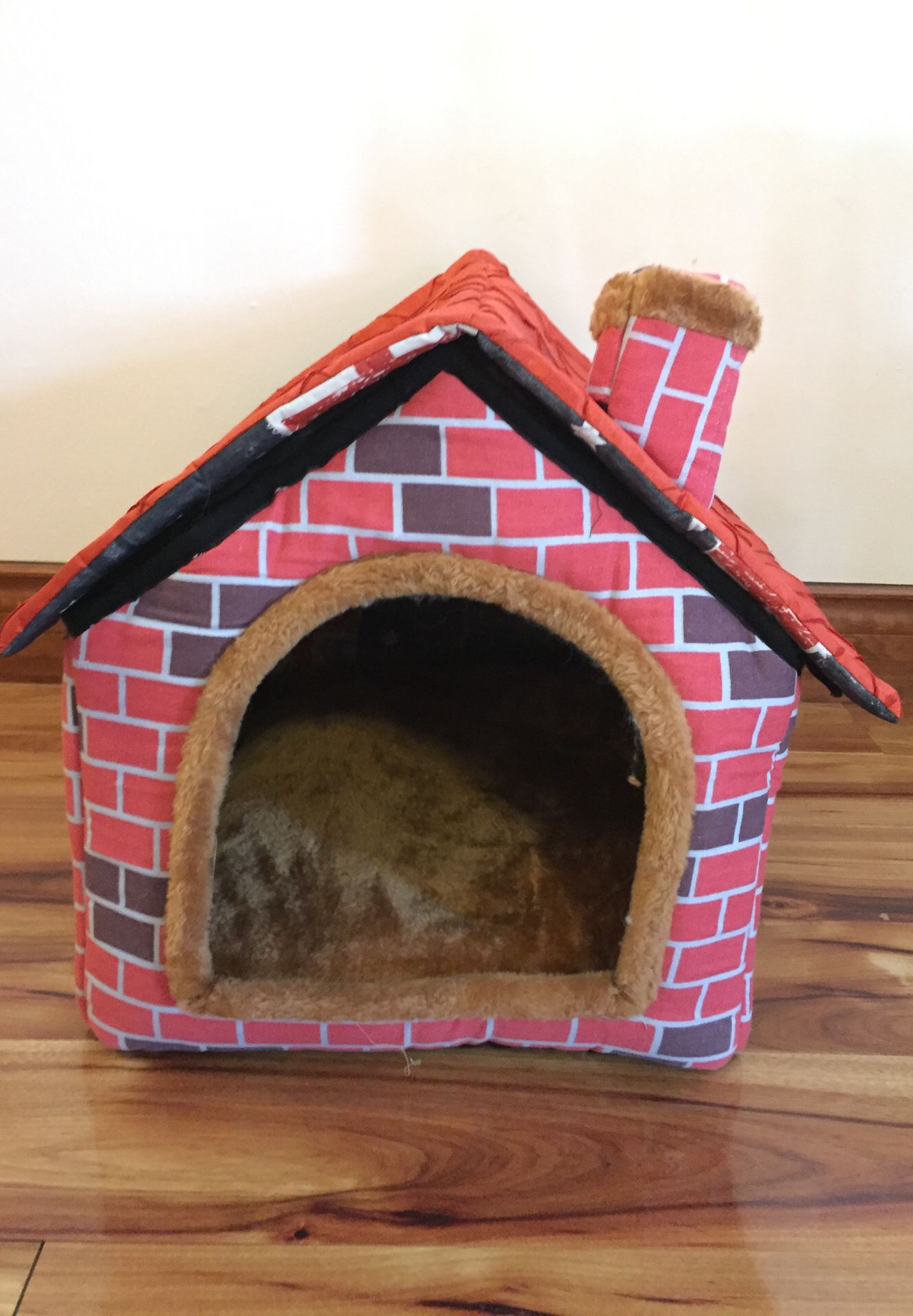 Medium sized dog house/bed
