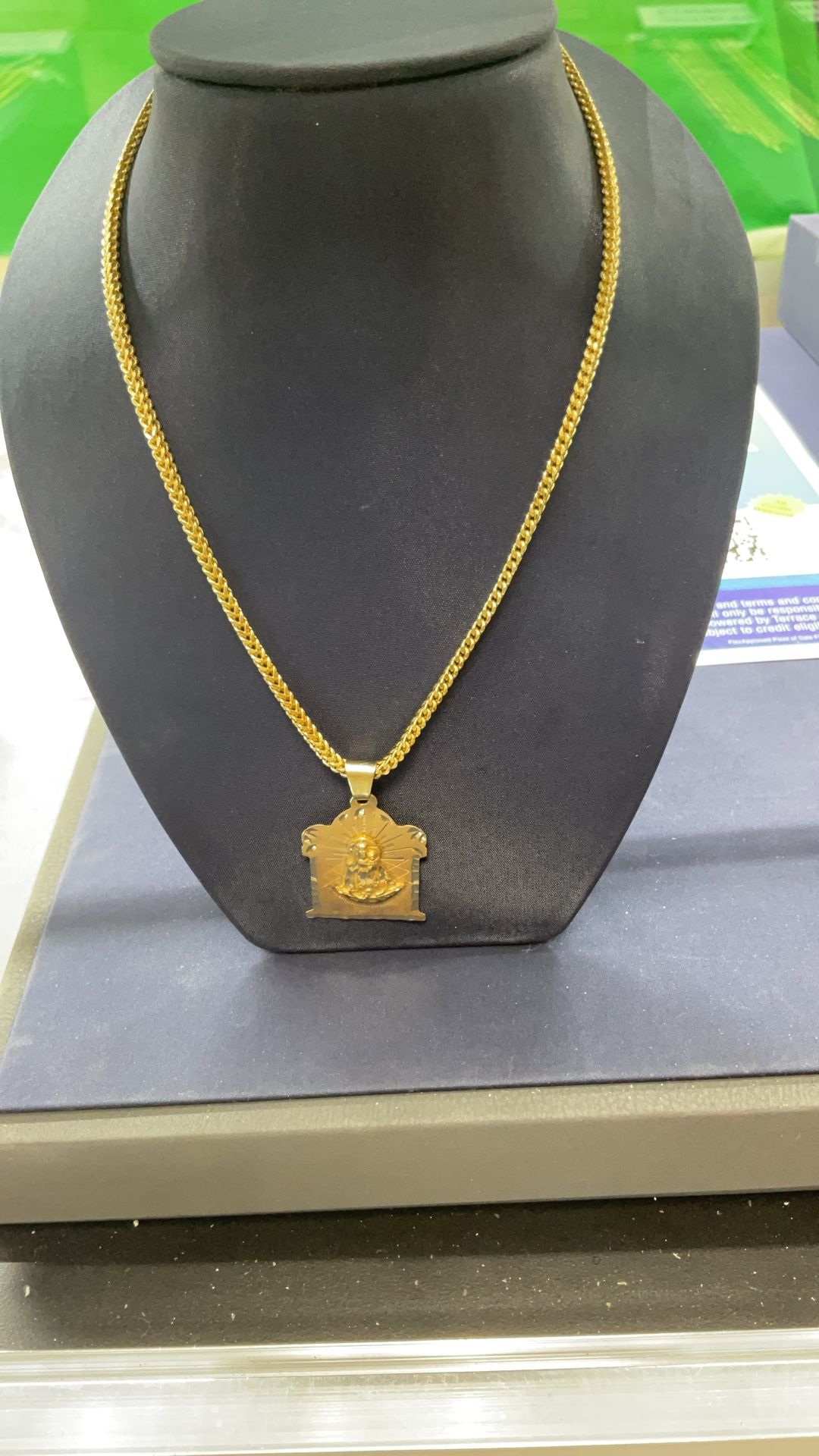 10 Kg Gold Pendant Chain