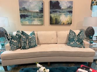 Like New Bernhardt Sofa
