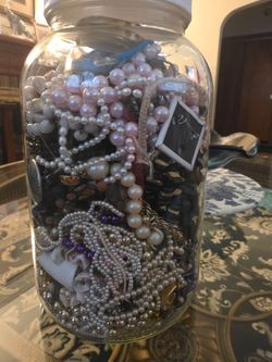 Big jar full of jewlery