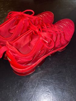 Nike Air VaporMax Plus Red Sneakers
