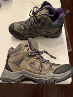 Hiking Boots Size 9