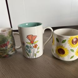 Floral Ceramic Mug Set - Multicolor