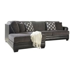 Kumasi Smoke Sectional 