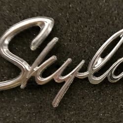 Collection of Vintage 1960’s & 1970’s Buick / Opel Metal Ornament / Trim Badges / Emblems 