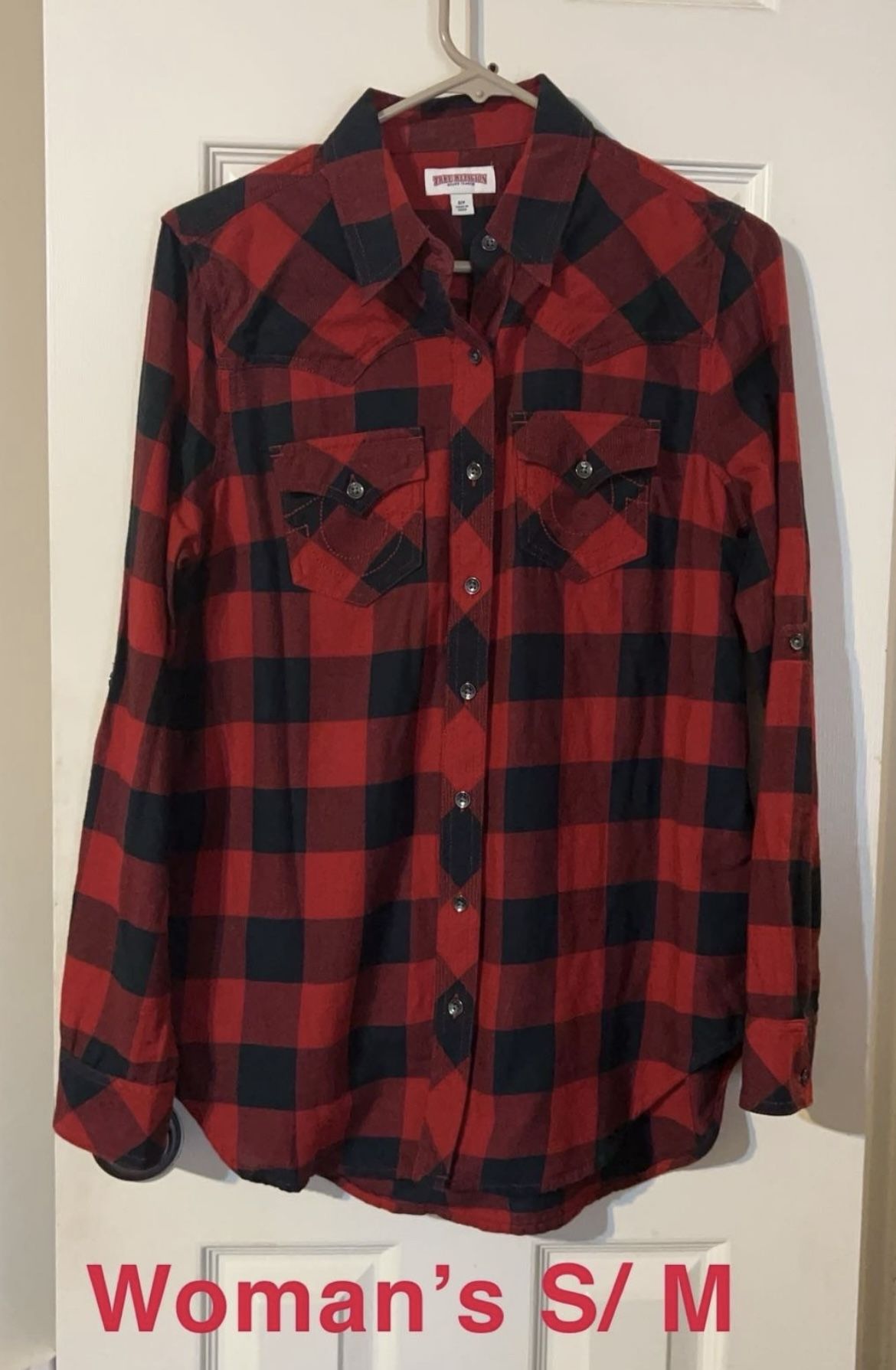 True Reg- Woman’s Shirt Size Small- Medium
