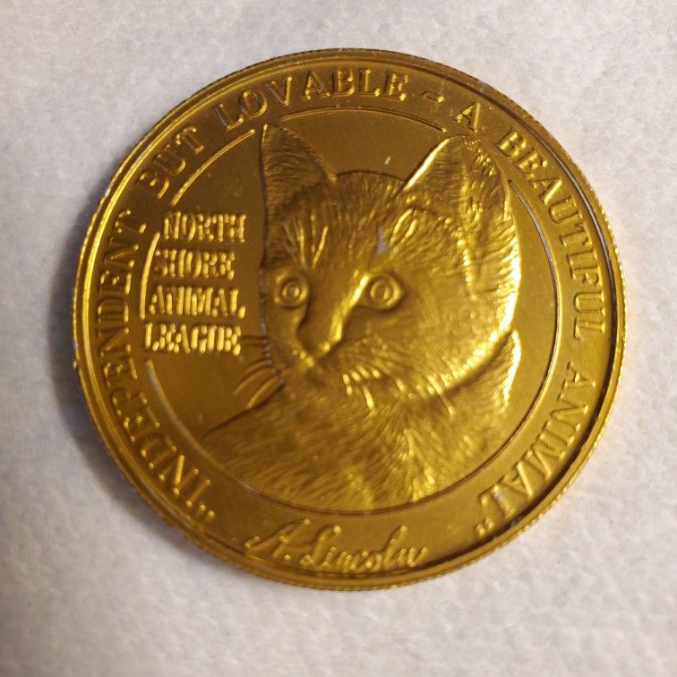 Vintage 1.5" Diameter Aluminum North Shore Animal League Trade Token Coin With Cat And Dog On Opposing Sides