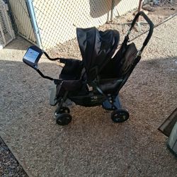Joovy Dubbel Stroller Great Condition 60$