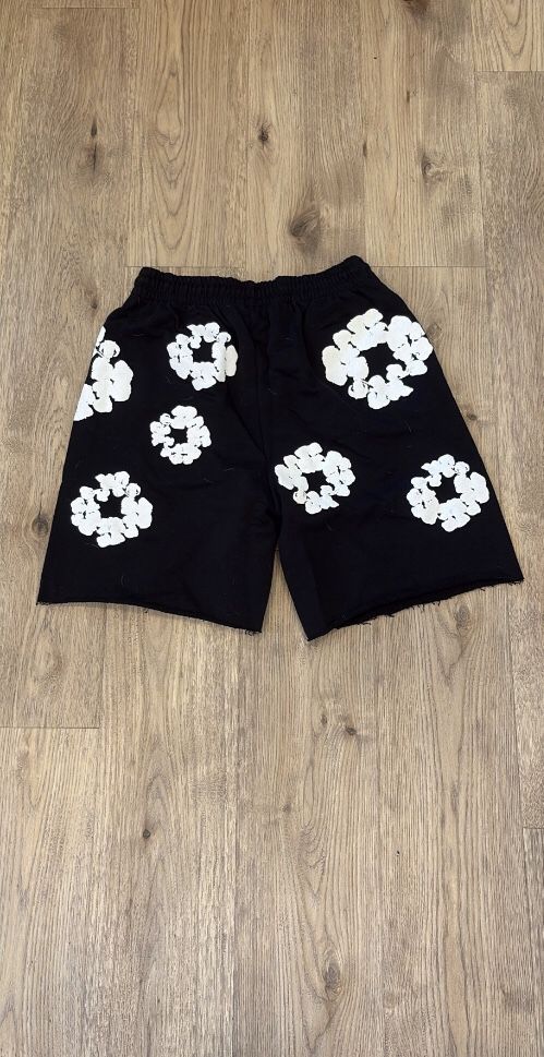 Denim Tear Shorts (MEDIUM) Black And White