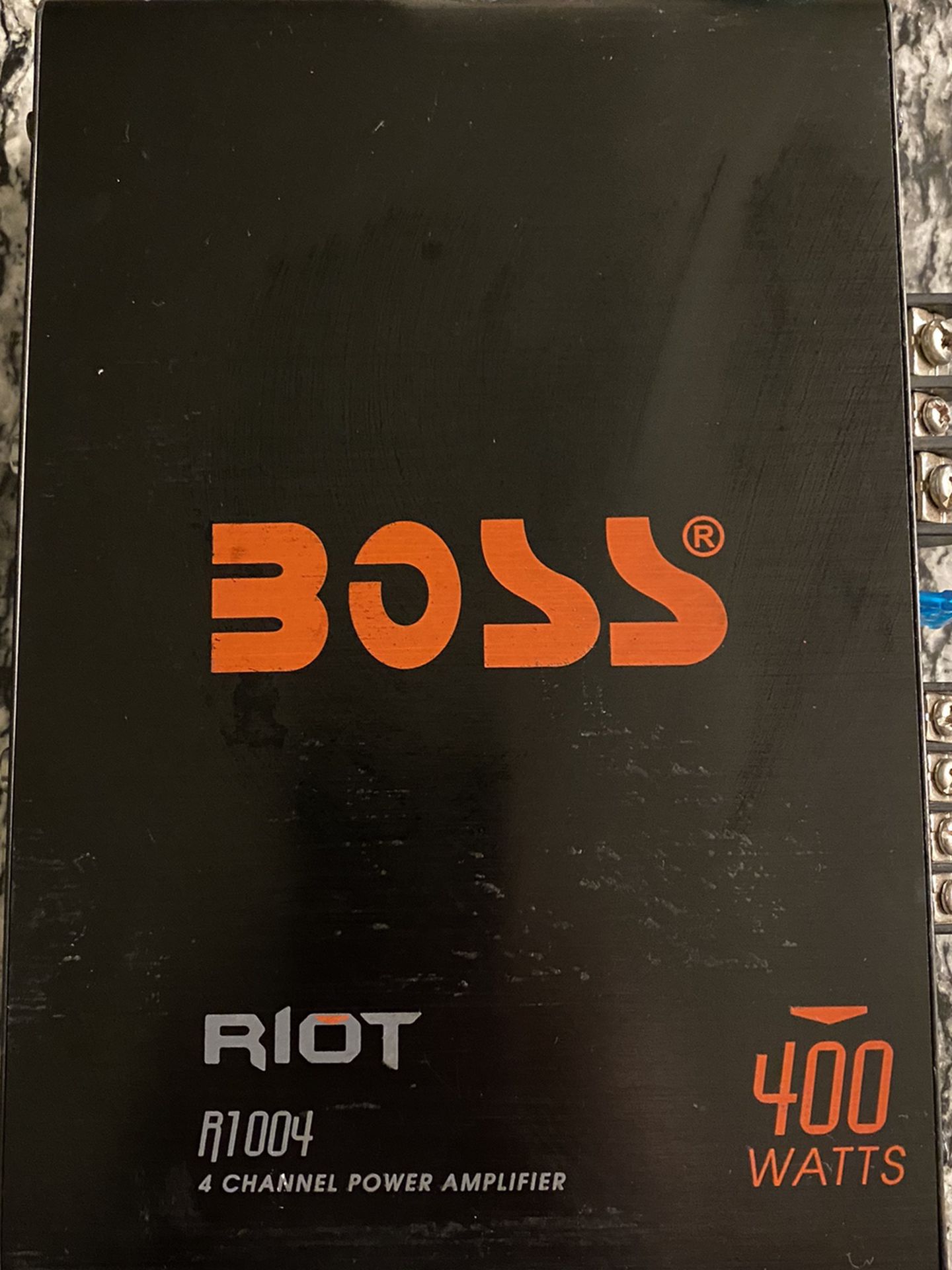 Boss Riot R1004