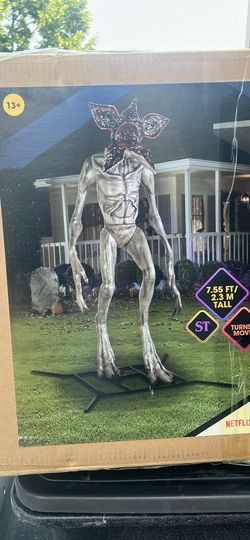 Demogorgon Stranger Things 8ft Tall Gemmy Halloween Animated Sounds Movement