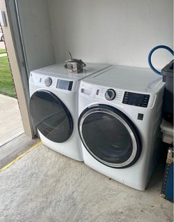 GE Front-Load Washer and Dryer Set
