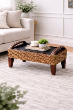 Wicker Ottoman / Bench with Tray Top – Coffee Table or Entryway Accent