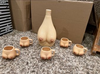 Vintage Cumberland Ware CW 6-Piece Breast Decanter & Cup Set Unique