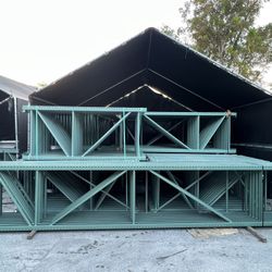 Uprights Beams Wire Decks Teardrop Pallet Racks Pallet Racking 