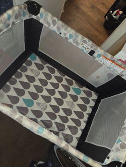 Playpen and 2 covers