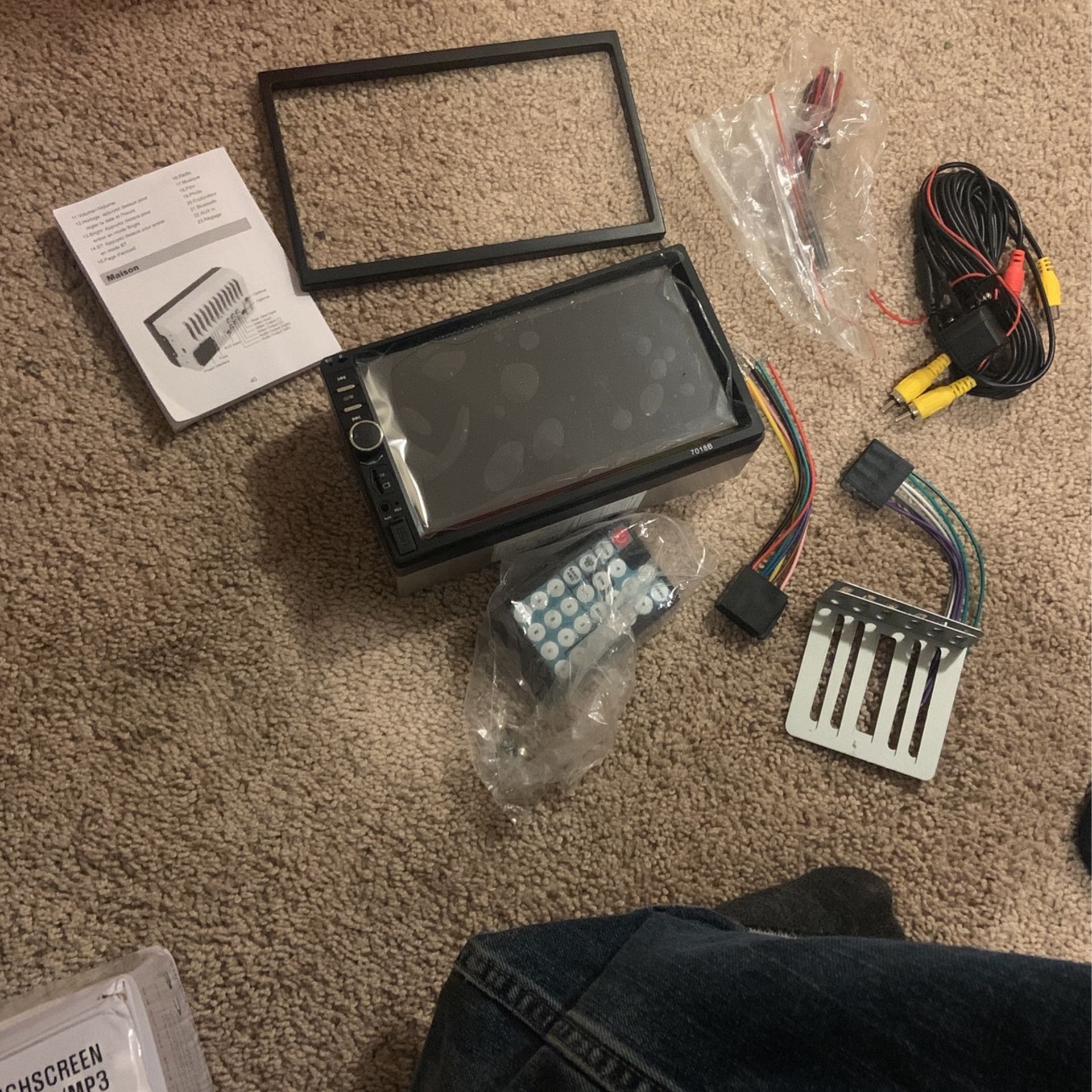 Touchscreen Radio