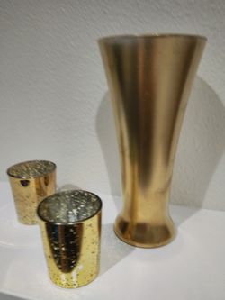 Wedding decor Gold vases 12inch.