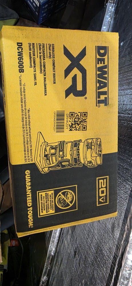 Dewalt 20v XR Brushless Router