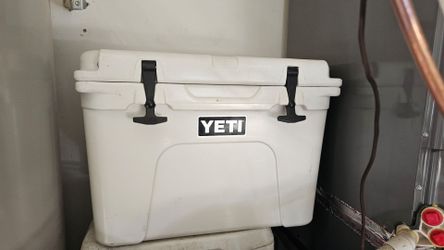 Yeti 35 great condition with basket