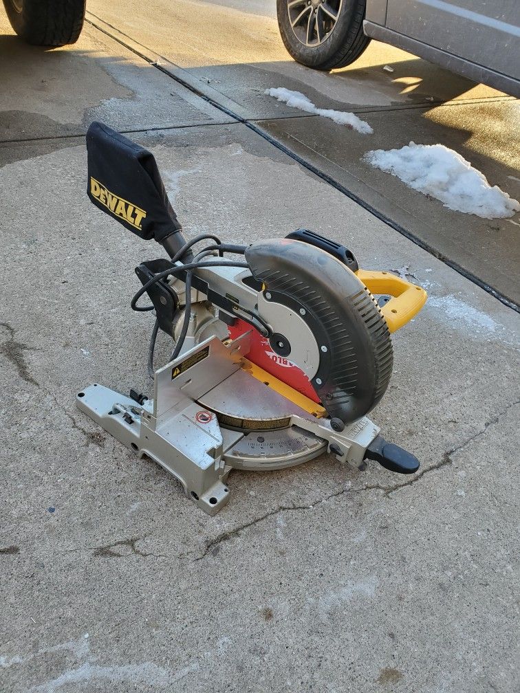 Dewalt Miter Saw