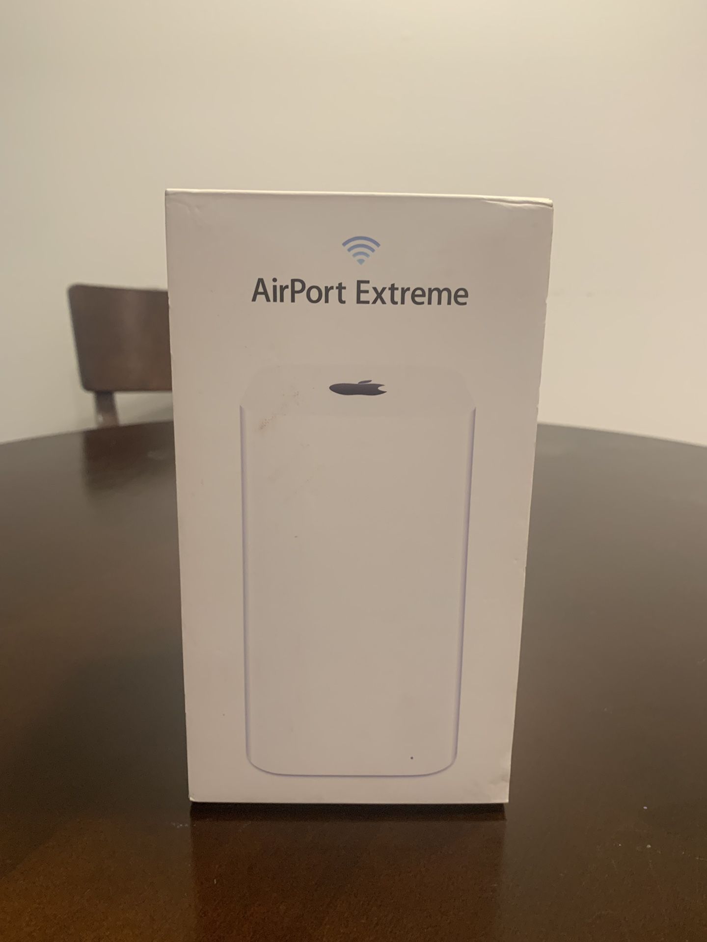 Apple AirPort Extreme (WiFi Router)