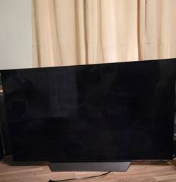 LG OLED55B8PUA 55" 4K Smart TV - Perfect Picture, Priced to Move!