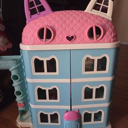 Gabby Playhouse Dollhouse