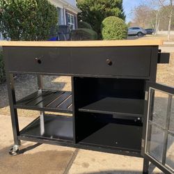 Kitchen Island / Cutting board Table