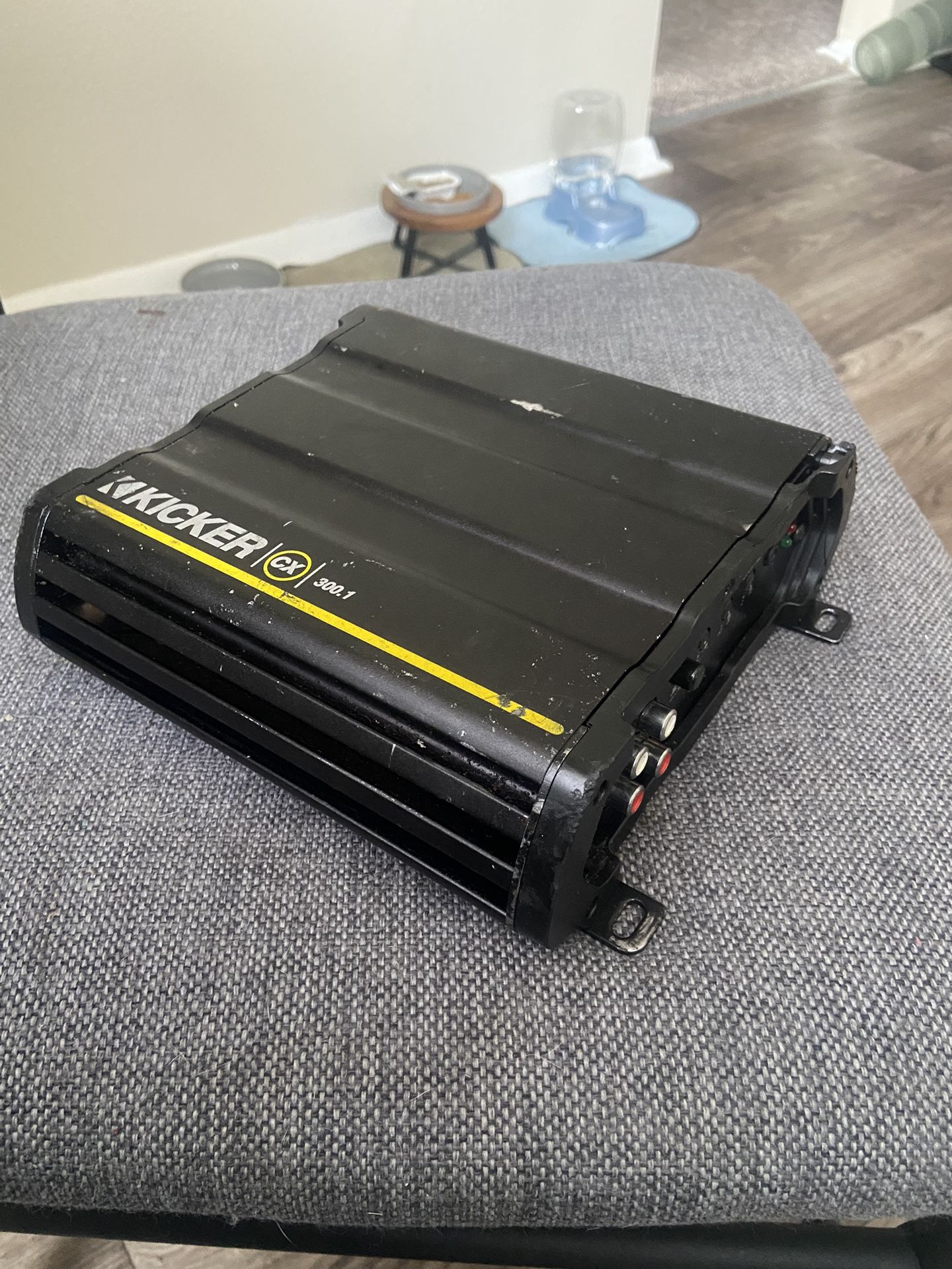 Kicker 300.1 2 Channel Amp