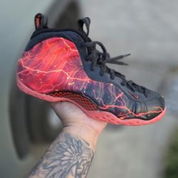 Nike Air Foamposite 1 'Stranger Things'