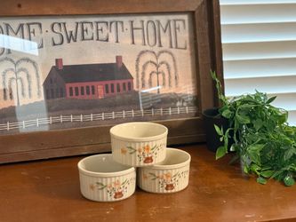 Vintage dishes