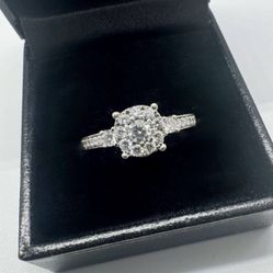 Ladies Diamond Ring 14k