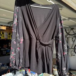 Black floral long sleeve top