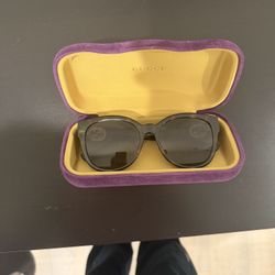 Women’s Gucci Sunglasses