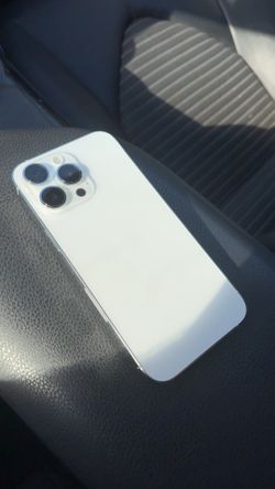 Unlocked iPhone 15 Pro Max Great Condition