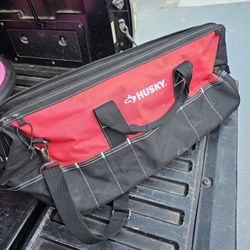 Husky 27in Wide Toolbag, Good Condition 