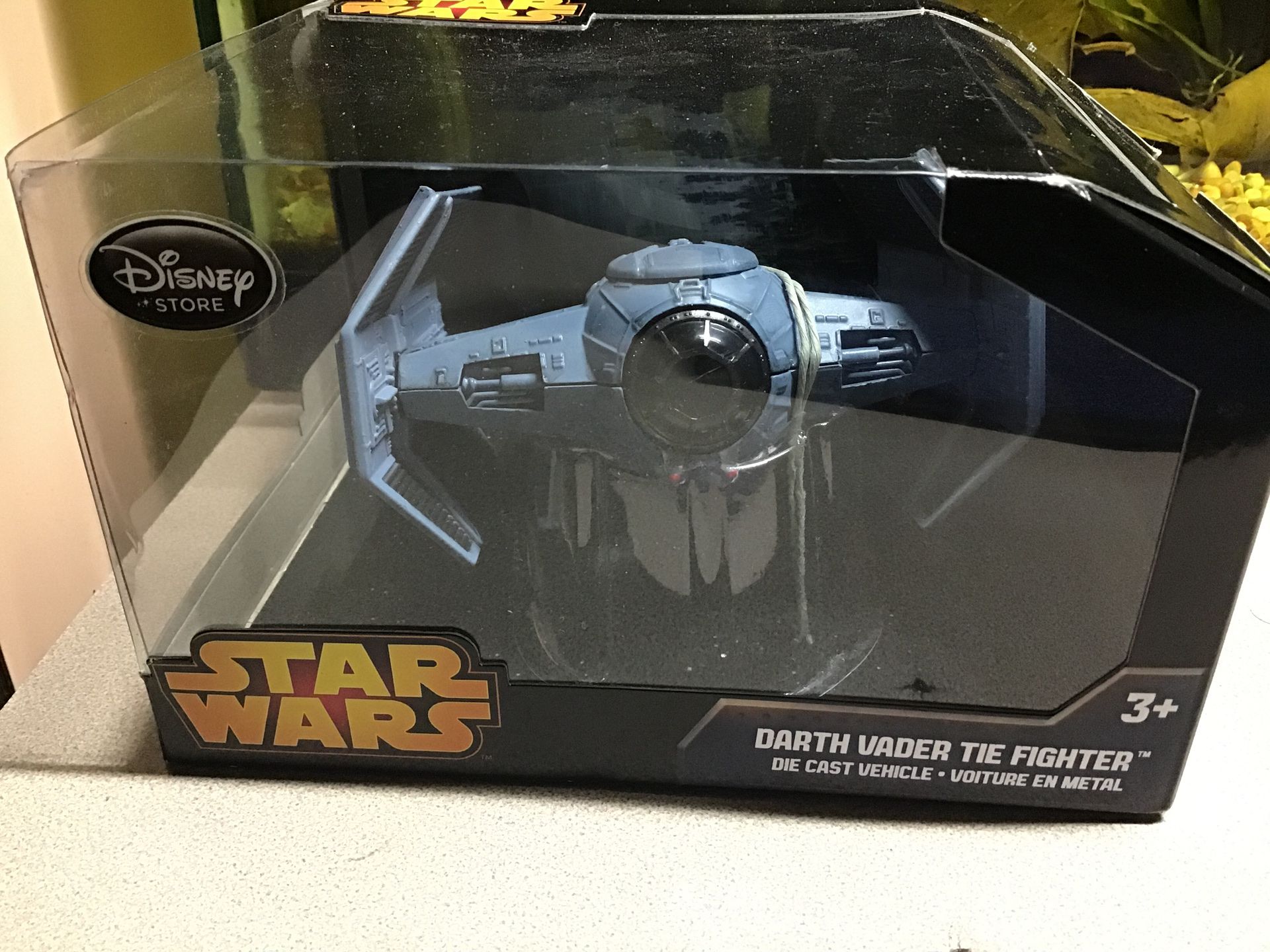 Disney Star Wars Dark Vader Tie fighter