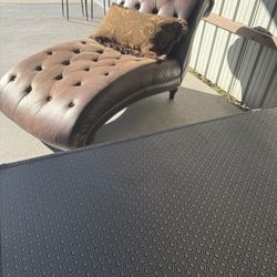 Beautiful Chaise Chair