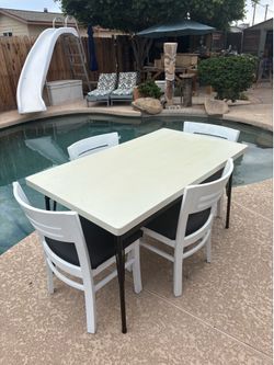 Dining set
