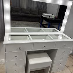 Vanity 