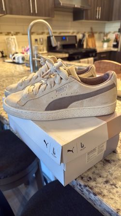 Lauren London puma size 6.5