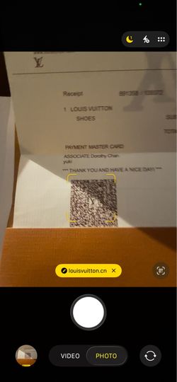 LV TRAINERS SIZE 10