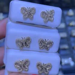 14K Natural Diamonds Screw Back Butterfly Earrings 