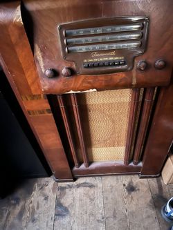 Vintage Radio
