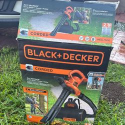 Black+Decker Vacuum/Leaf Blower 