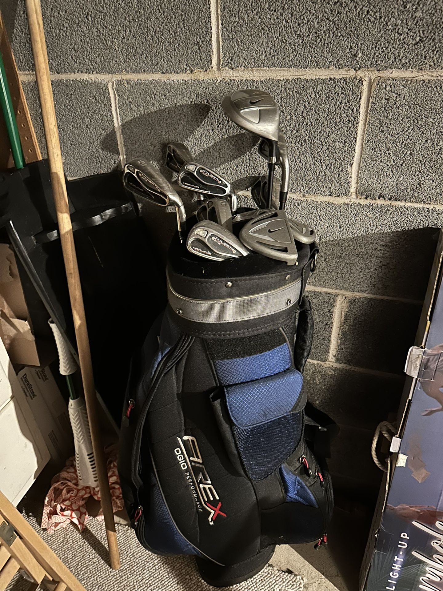 Gold Clubs And Bag * RARE NIKE CLUBS*