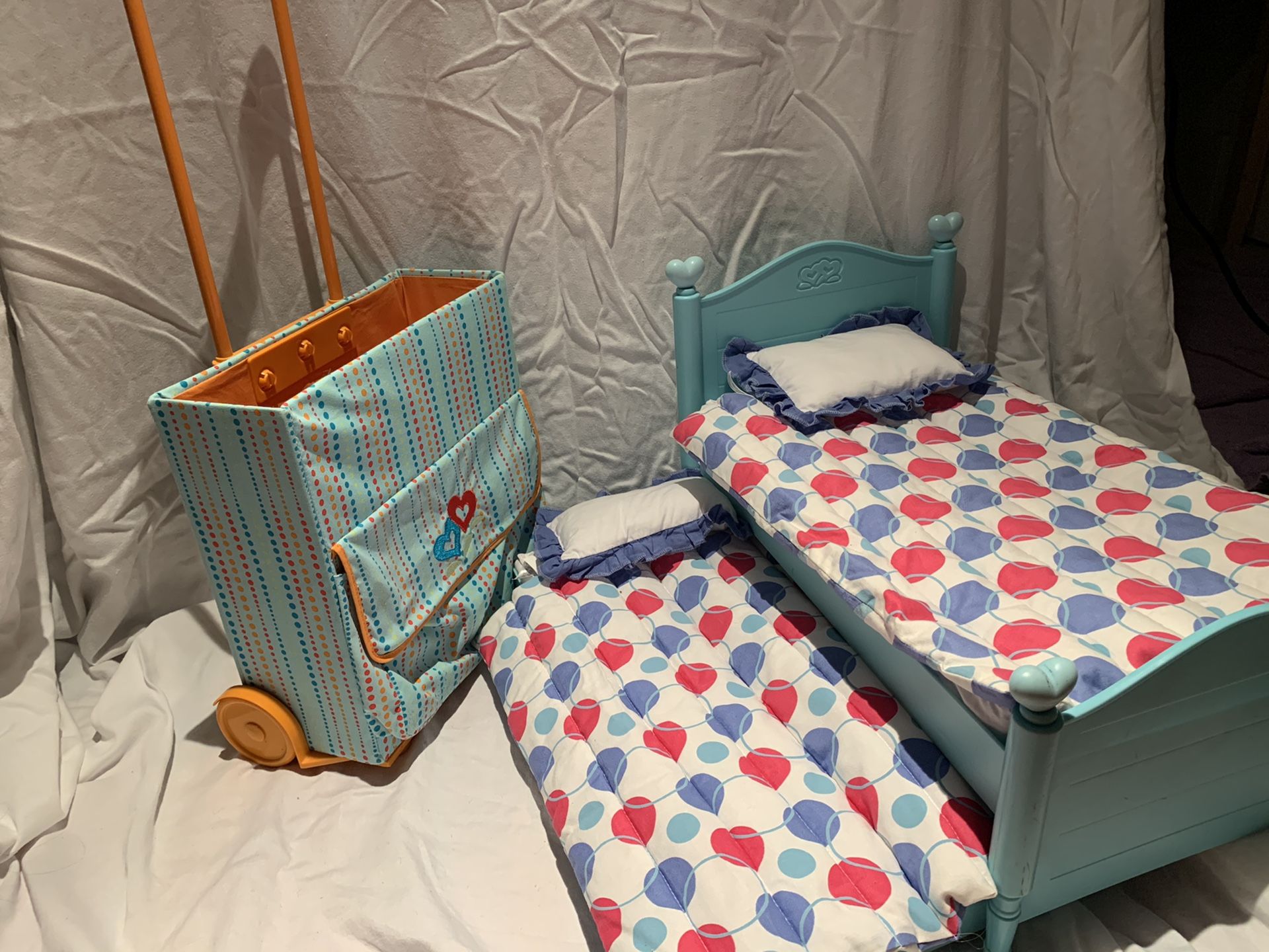 American Girl - Bitty baby trundle bed and rolling luggage